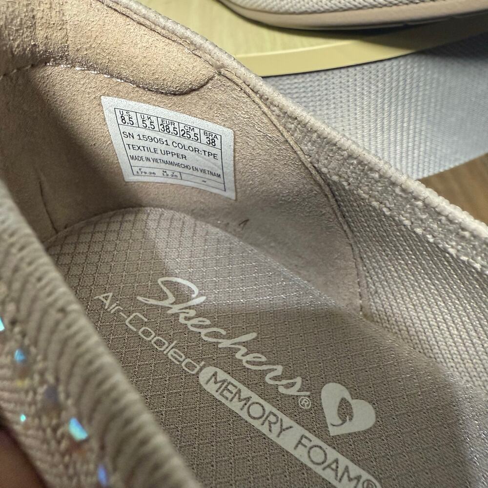 Skechers Cleo 2.0 Mesmerizing Nights Ballet Flat, Taupe, US 8.5 - Picture 6 of 8